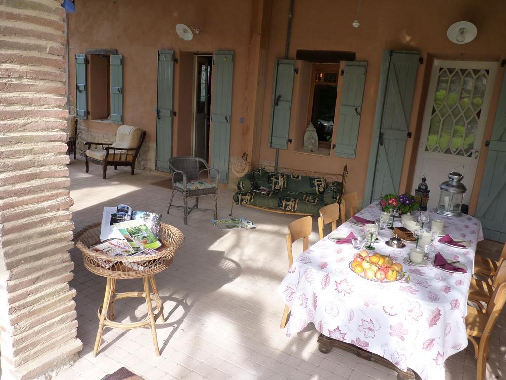 Le Fraysse Bed & Breakfast Montdurausse Екстериор снимка