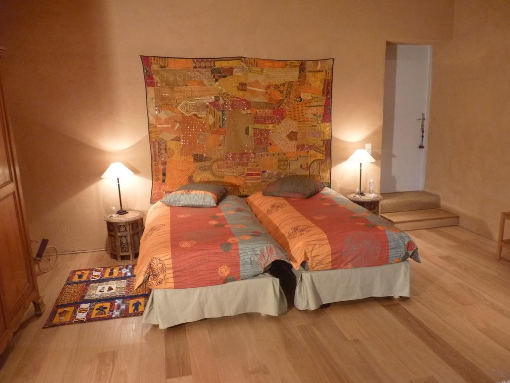 Le Fraysse Bed & Breakfast Montdurausse Екстериор снимка